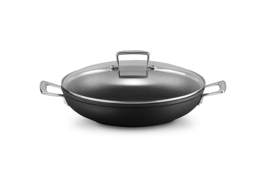 Toughened Non-Stick Shallow Casserole with Glass Lid