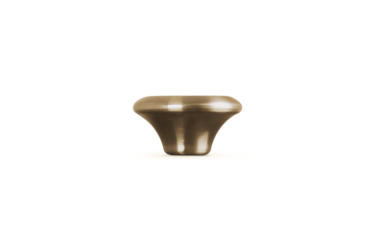 Signature Light Gold knob