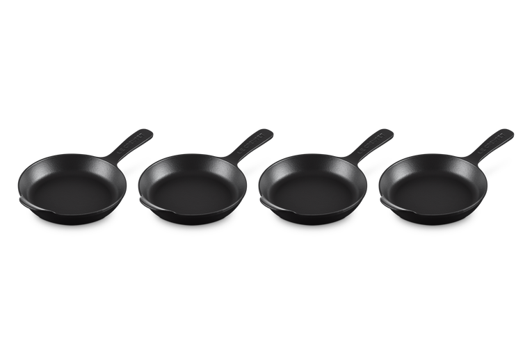 Cast Iron Gourmand Set of 4 Mini Skillets